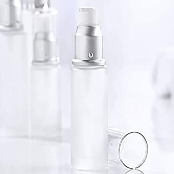 cosmetic lotion bottle with pump