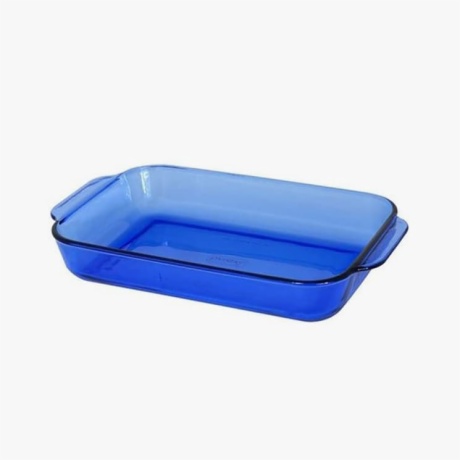 blue casserole dish