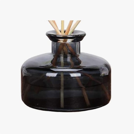 black luxury diffuser bottle