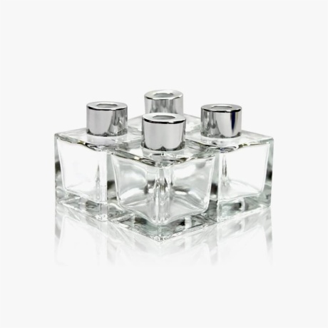 mini diffuser bottles with silver caps