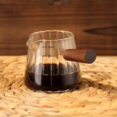 6-oz-borosilicate-glass-measuring-cups-with-spout