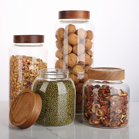 Borosilicate Glass Container With Wooden Lid