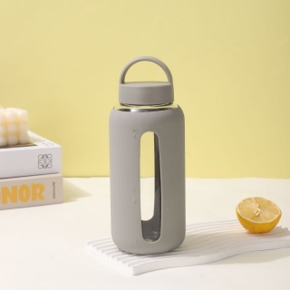 Borosilicate Glass Water Bottle With Sleeve