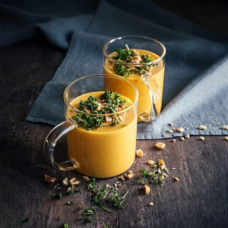 clear-borosilicate-glass-teacups