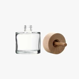 diffuser bottle with wooden lid