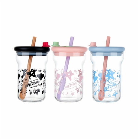 Drinking Jars with Lids and Straws