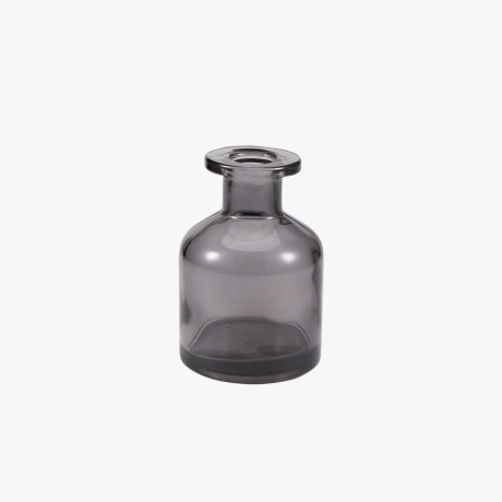 empty glass diffuser bottles