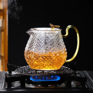fish-scale-pattern-glass-teapot