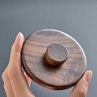 Glass Teapot with Wooden Handle