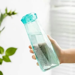 Green Diamond Water Bottle