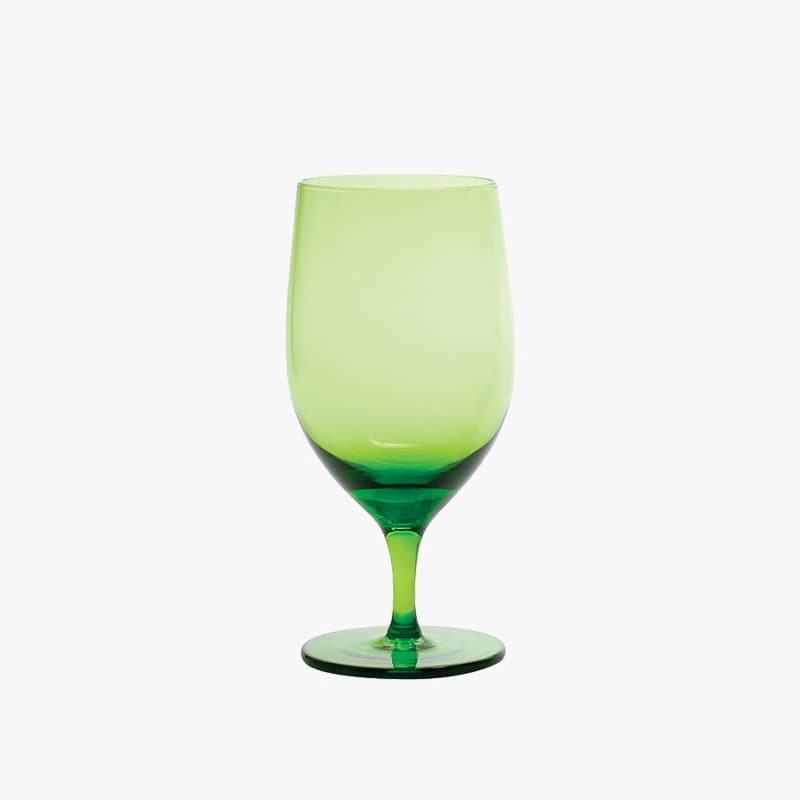 https://feemio.com/imglibs/images/green-glass-goblets-2-62823-big.jpg