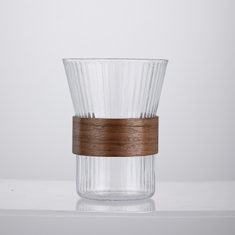 high borosilicate glass coffee cup with wood sleeve