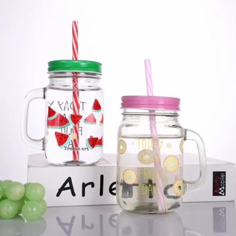 mason jar with handle