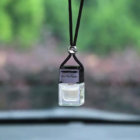 mini car diffuser bottles