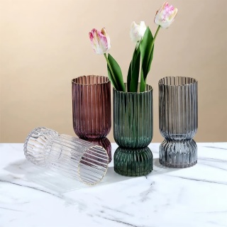 Ribbed Flower Vase