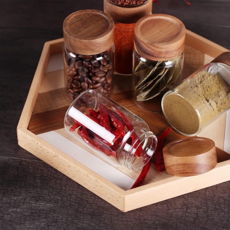 Round Spice Jars with Wooden Top